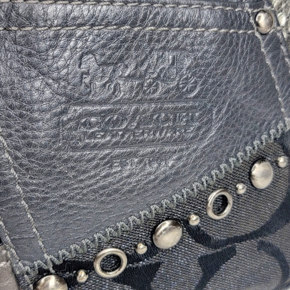 COACH Leather Patchwork Shoulder Bag P16 - Picture 8 of 10